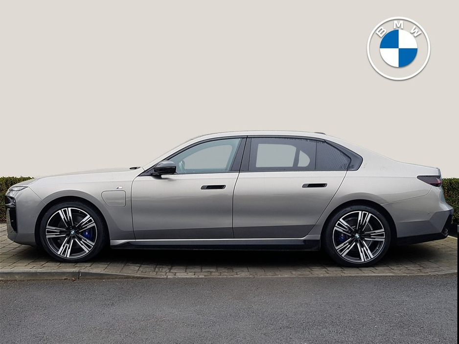 2024 BMW 7 Series 750e M Sport Pro €99,995