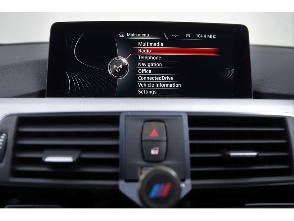 2016 BMW 3 Series 330E MOTOSPORT PLUG-IN HYBRID *ALCANTARA SPORT MEMO SEATS*HEAD-UP DISPLAY*360PAN CAM*