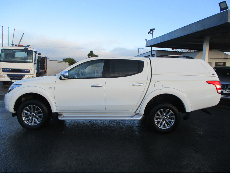 2019 Mitsubishi L200 2.4 DI-D TITANIUM 4WD CREWCAB €20,325