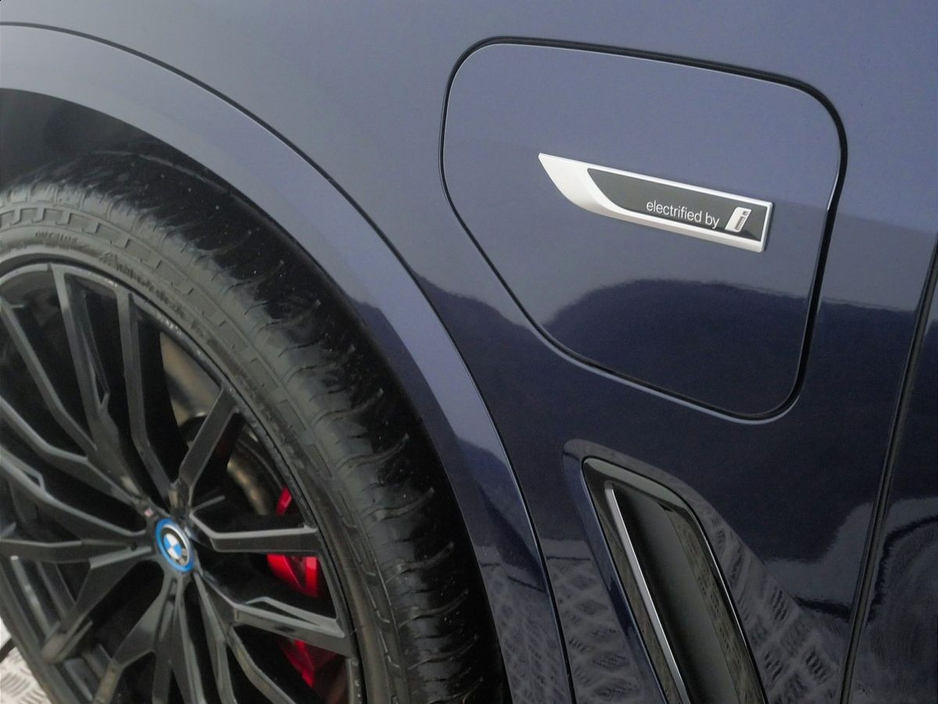 2023 BMW X5 xDrive45e M Sport €76,900