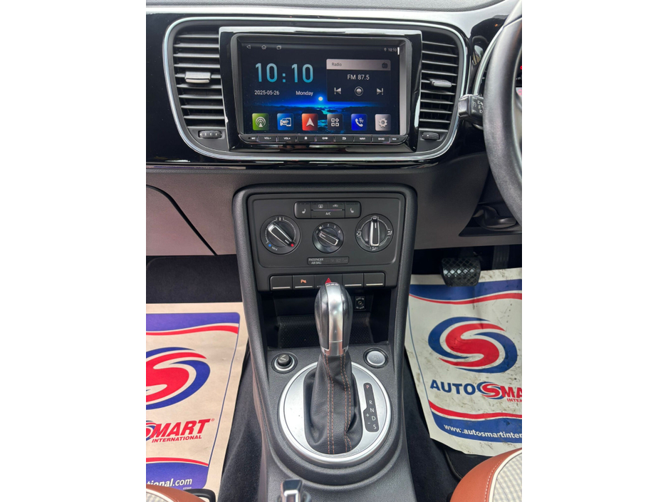 2015 Volkswagen Beetle  €12,950