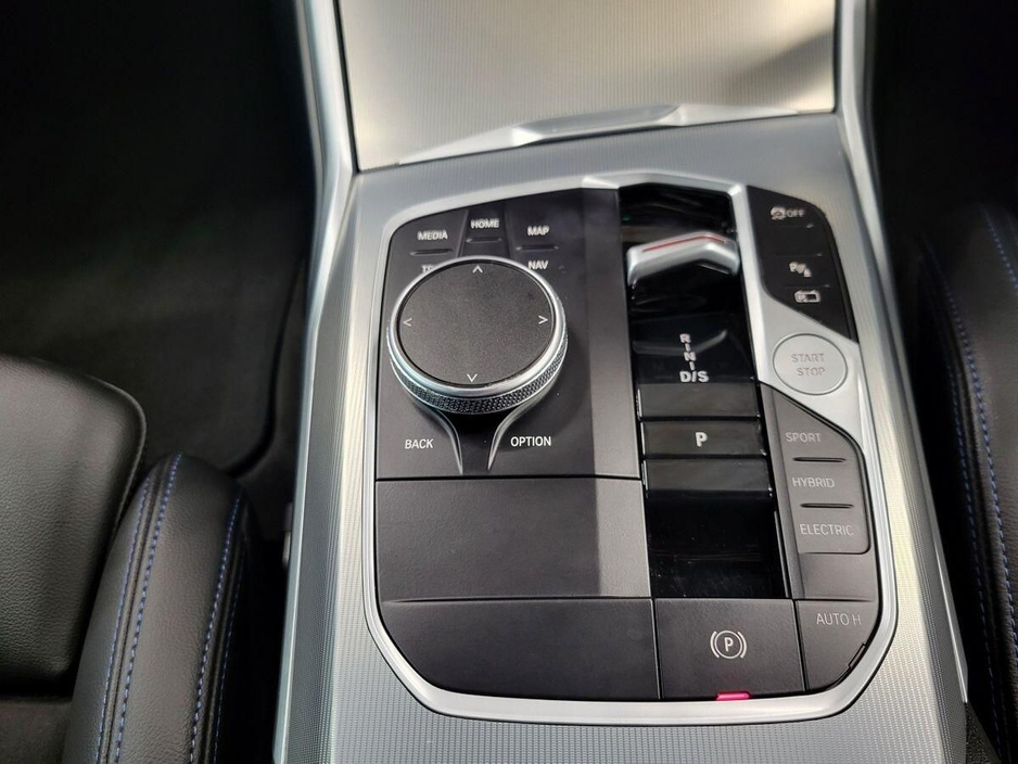 2024 BMW 3 Series 330e M Sport Saloon €47,975