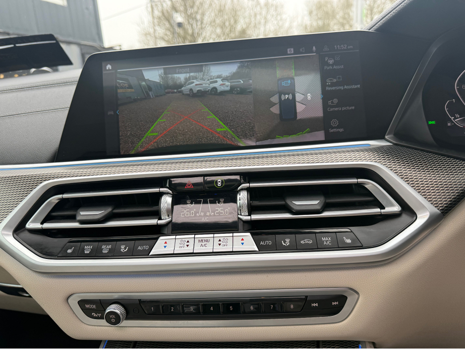 2022 BMW X5 XDRIVE45E 4DR AUTO G05H €62,950