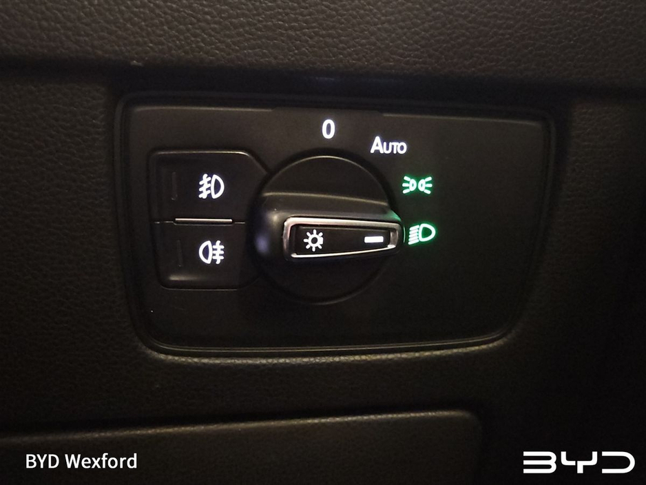 2020 Volkswagen Passat 1.6 TDI 120HP Elegance DSG €22,475