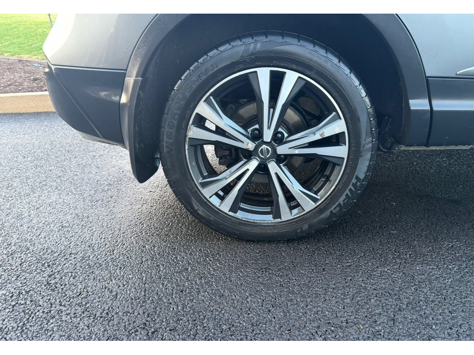 2017 Nissan Qashqai N-CONNECTA DCI €12,950
