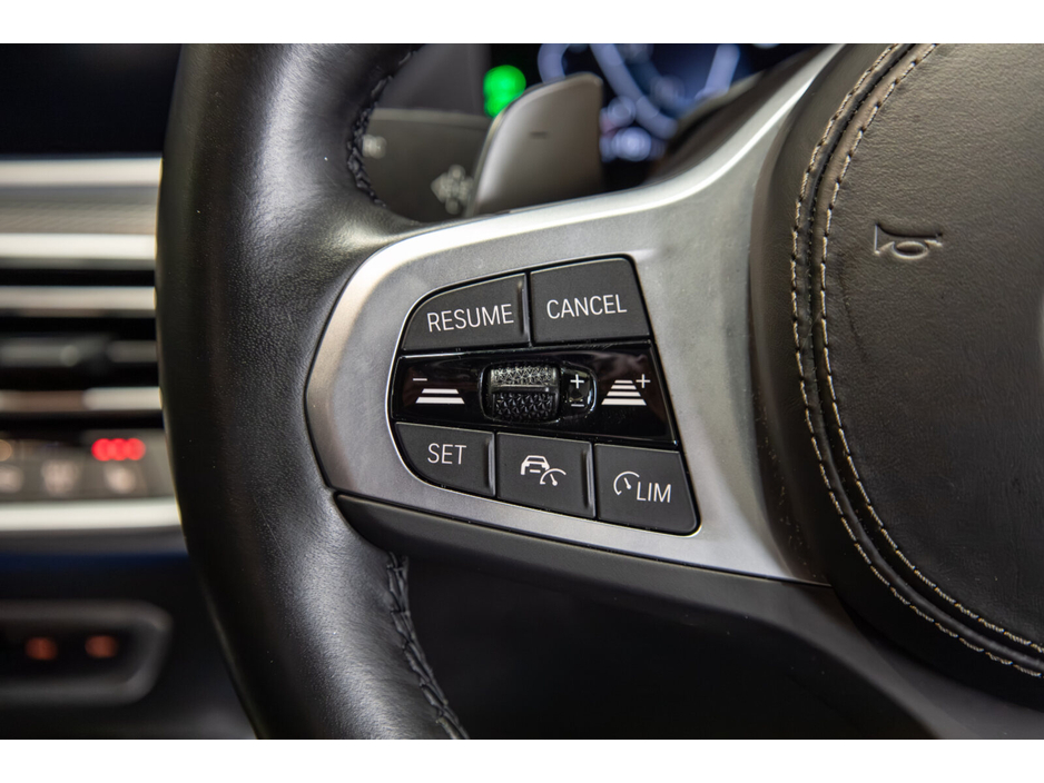 2022 BMW X5 xDrive45e M Sport €62,950