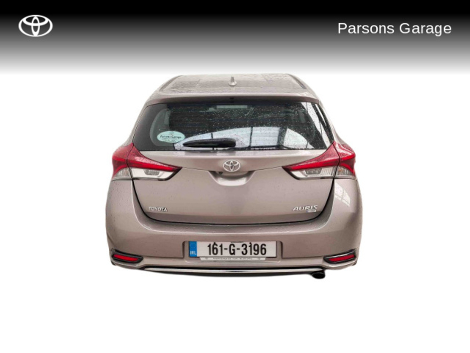2016 Toyota Auris AURIS 1.2T 5DR LUNA €14,995