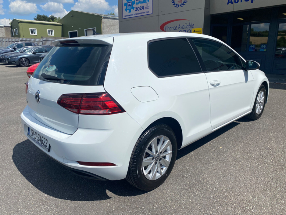 2019 Volkswagen Golf  €11,341