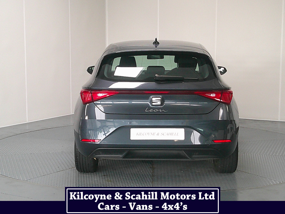 2022 SEAT Leon SE TDI €22,950