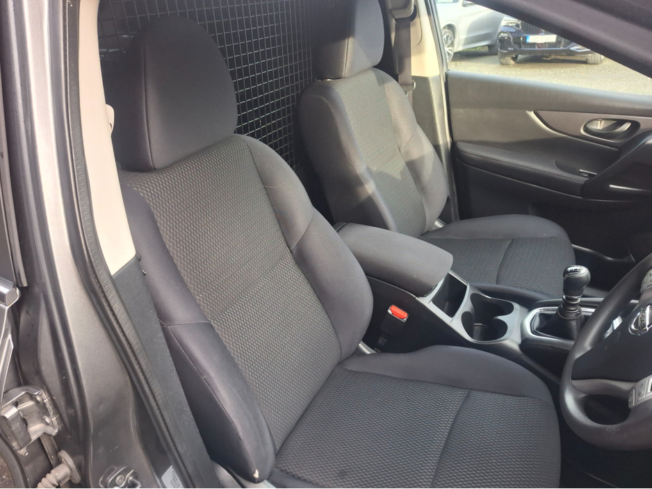 2016 Nissan Qashqai 1.6 DSL XE 4X4 VAN E6 4DR