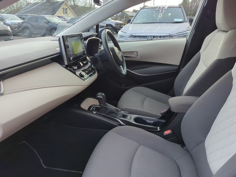 2021 Toyota Corolla FRESH SELECTION OF TRADE-INS COROLLA HYBRID LUNA SP SPORT 4DR AUTO