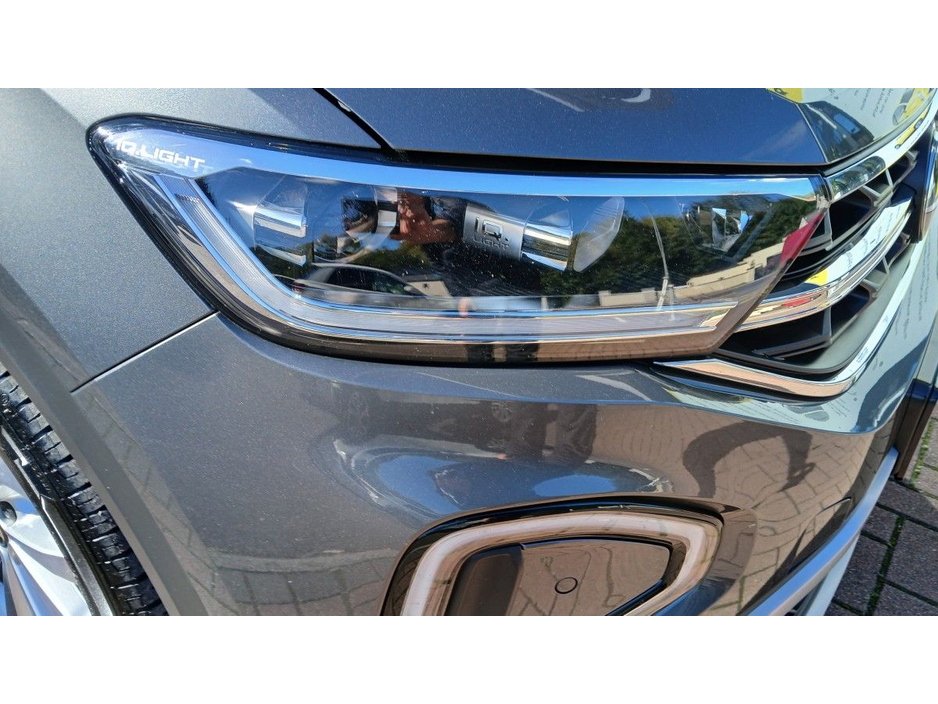 2023 Volkswagen T-Roc 2.0 TDI 116HP Style, Indium Grey, 1 owner. €31,950