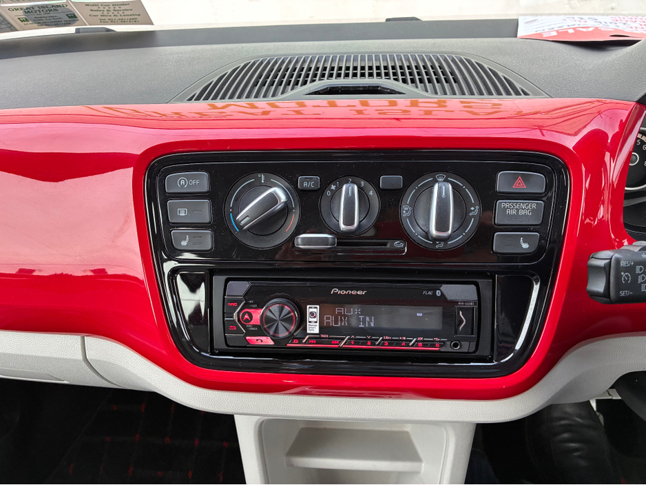 2016 Volkswagen up! DBA-AACHY 5DR €10,750