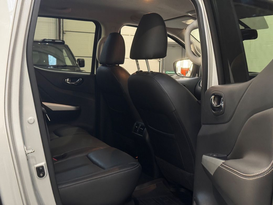 2021 Nissan Navara DCI TEKNA #27 €24,950