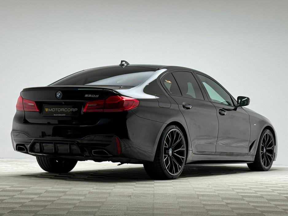 2019 BMW 5 Series 520D M SPORT €29,990