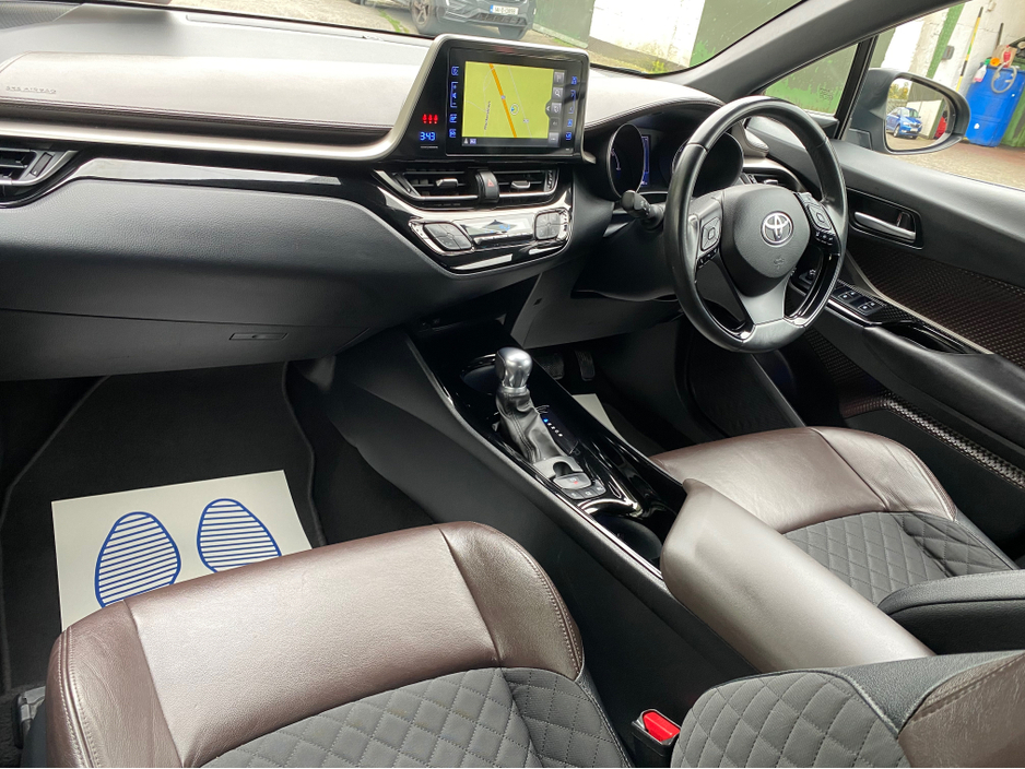 2019 Toyota C-HR SOL 1.8 PETROL HYBRID AUTOMATIC SUV *TOP SPEC IRISH JEEP* *FULL TOYOTA SERVICE HISTORY* *NCT 03/2027* *TAX 06/2026 €180 ROAD TAX* *FINANCE ARRANGED TODAY* €20,950