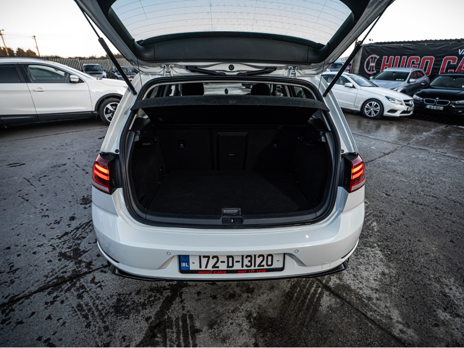 2017 Volkswagen Golf 172 Golf 1.0tsi HIGHLINE/FSH/High spec/1yr warrant €16,888