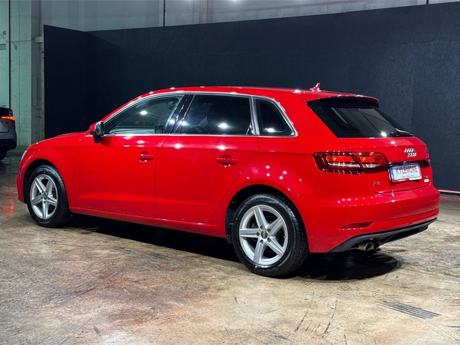 2017 Audi A3 1.4L TFSI AUTOMATIC - ALLOY WHEELS - MULTI FUNCTION STEERING WHEEL - CRUISE CONTROL - HEATING / AC CONTROLS - REVERSE CAMERA €17,950