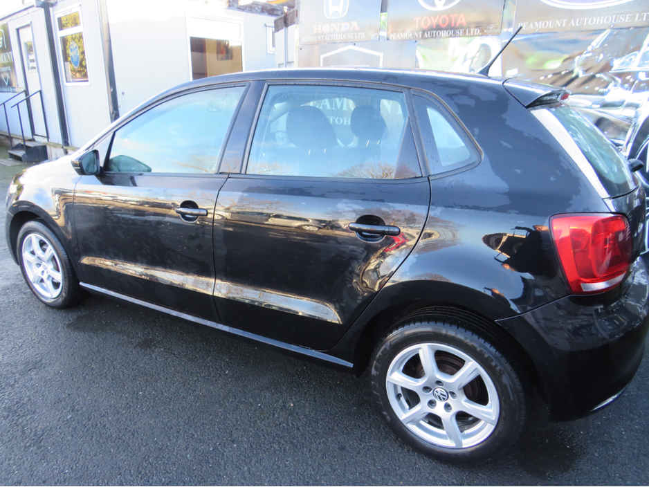 2013 Volkswagen Polo TRENDLINE 1.2 MANUAL 5DR BLACK NCTD  27 €5,999