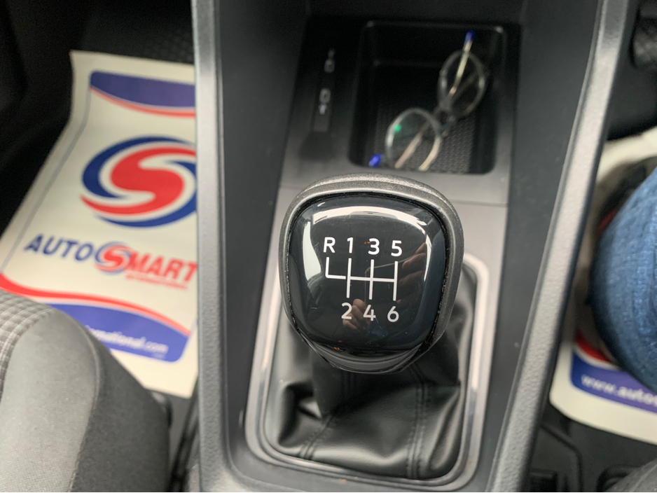 2022 Volkswagen Caddy CARGO BUS TDI 102HP MANUAL 6SPEED FWD 5DR €16,950