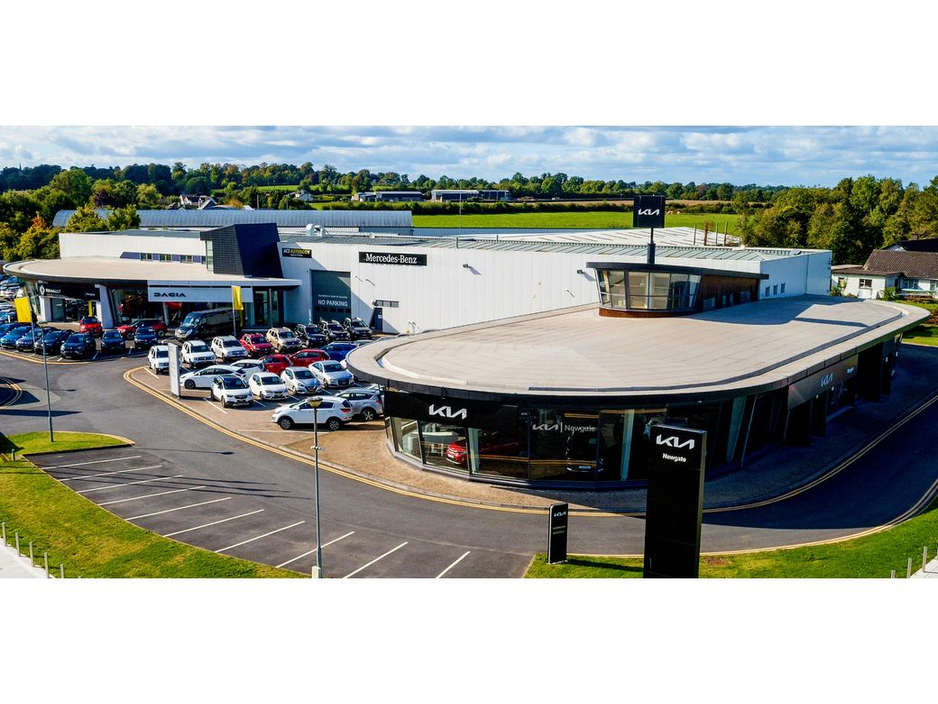 2025 Mercedes-Benz CLA Class CLA 250 E AMG LINE EXECUTIVE €47,888