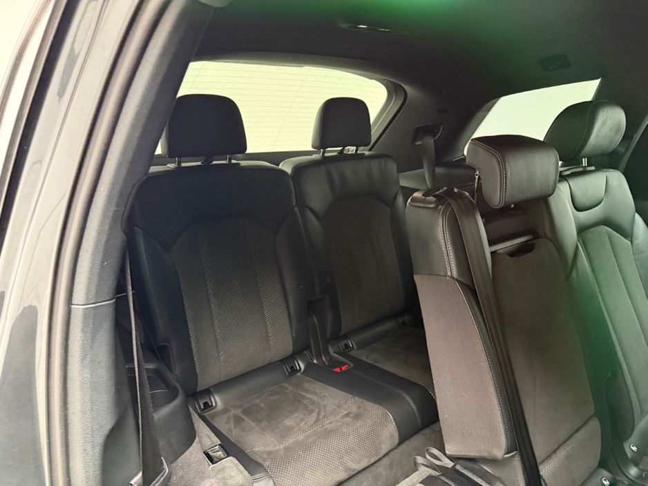 2020 Audi Q7 S LINE 45 TDI 3.0 *7 SEATER* €49,990
