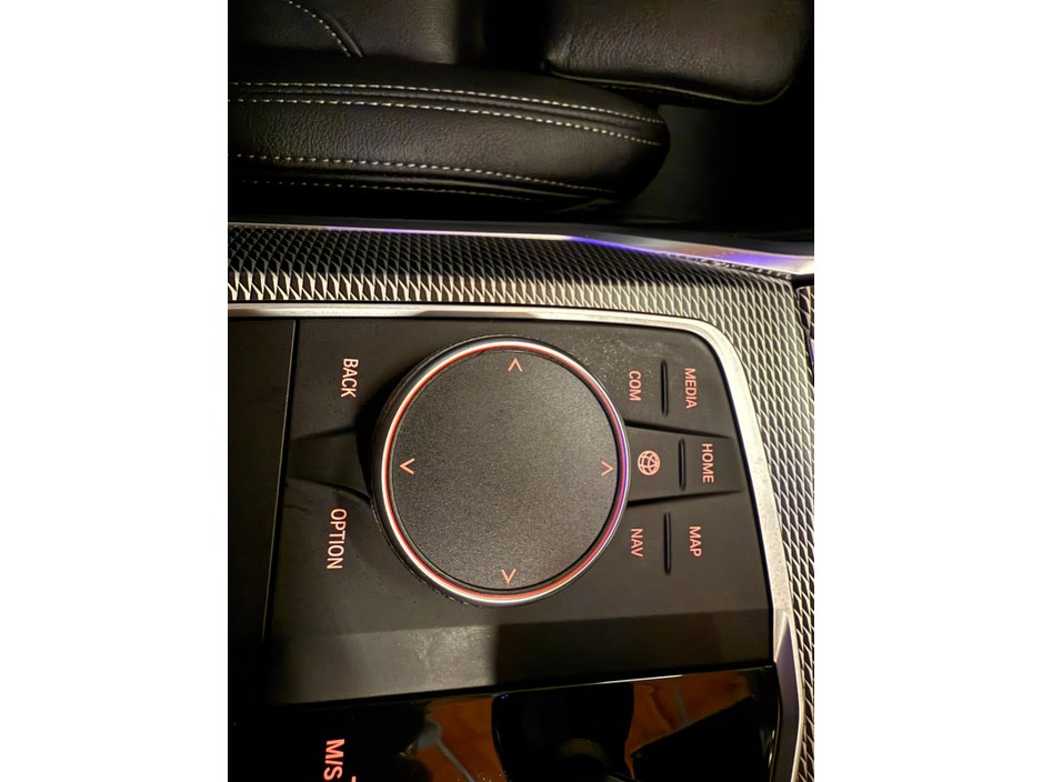 2022 BMW 3 Series 330e Sport Pro Auto €29,900