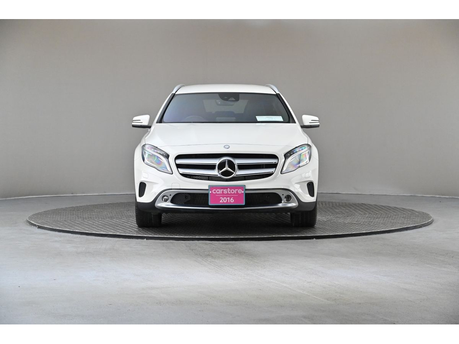 2016 Mercedes-Benz GLA Class GLA 180 *HALF LEATHER*REVERSE CAM*PARK SENSORS* €18,890