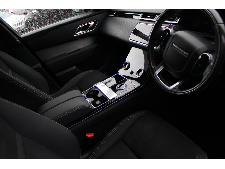 2019 Land Rover Range Rover Velar 2.0 TD4 R DYNAMIQUE AUTO 4X4 €28,950