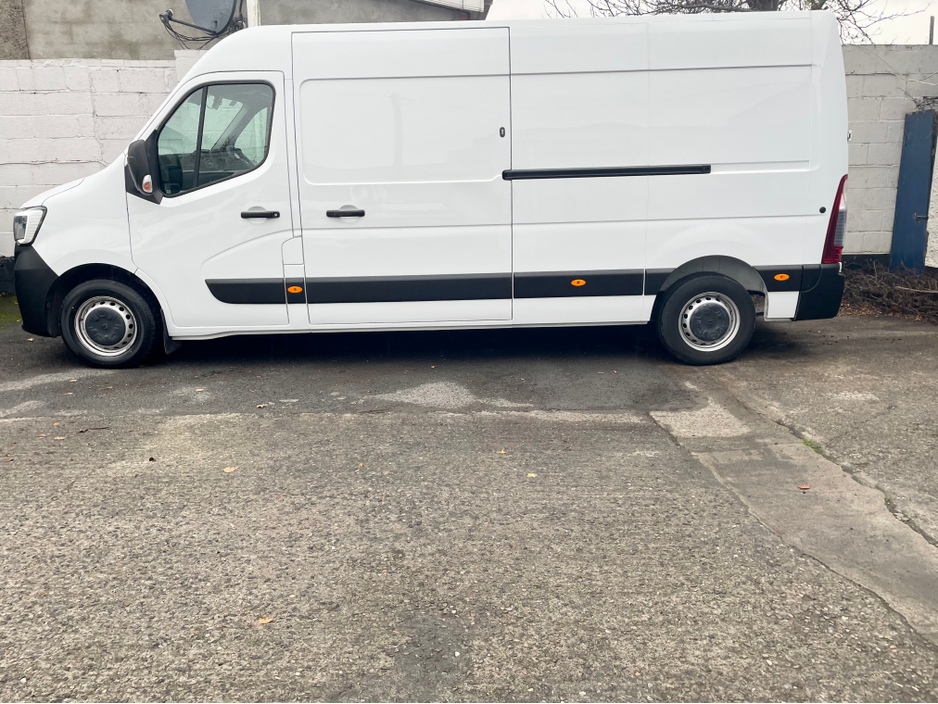2023 Renault Master LM35 BUSINESS  2.3 BLUE DCI 135BHP FWD LWB €22,000