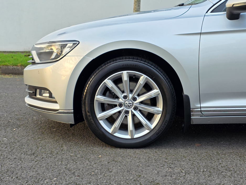 2015 Volkswagen Passat 1.6 TDI 120HP Highline €13,999