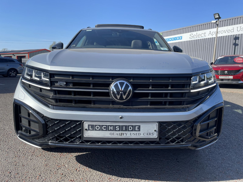 2024 Volkswagen Touareg Black Edition €99,692