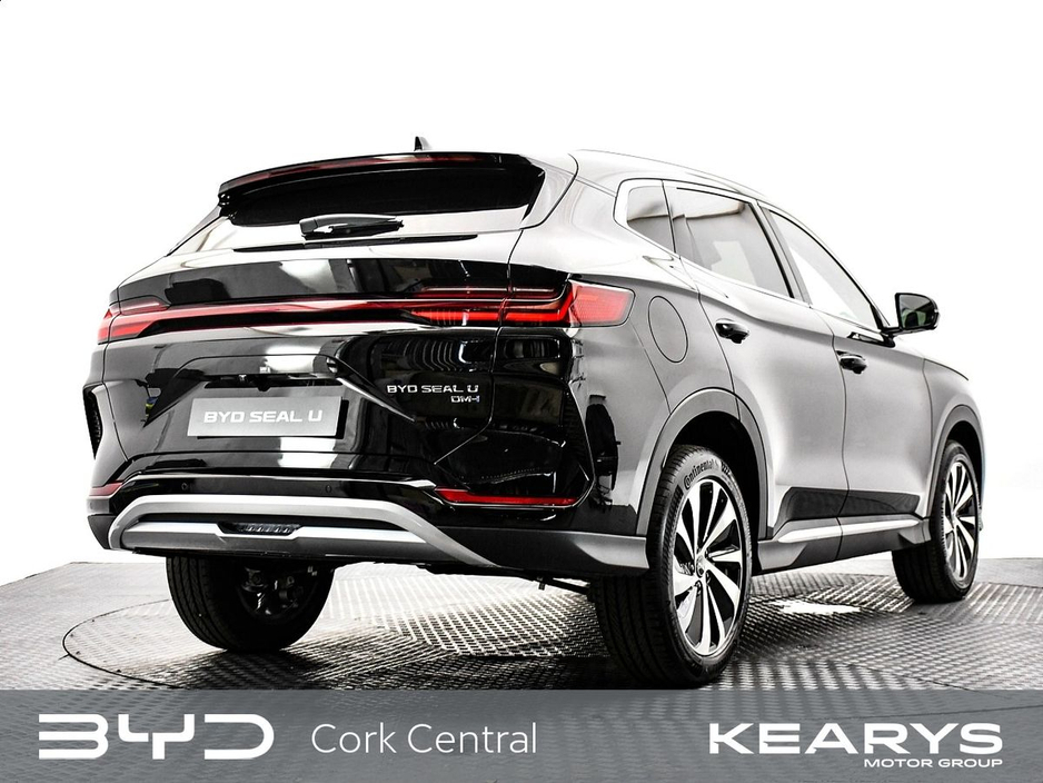 2025 BYD Seal U DM-i BOOST FWD "DEMO MODEL" €41,990