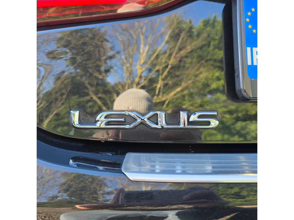 2023 Lexus ES 300 H ES300h Dynamic €43,950