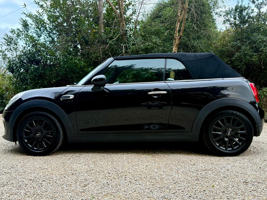 2016 MINI Convertible 1.5 COOPER €14,950