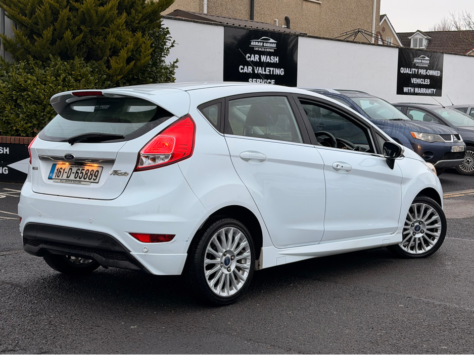 2016 Ford Fiesta ABA-WF0SFJ 5DR AUTO €10,950