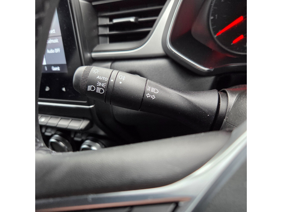 2022 Renault Captur 1.0 TCe 90 DFull Iconic €19,999