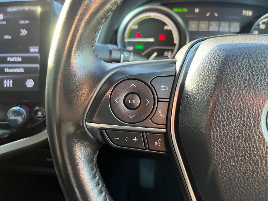 2019 Toyota Camry WS AUTOMATIC HYBRID 2.5 PETROL //MASSIVE SPEC//FULL LEATHER ELECTRIC HEATED SEATS//JBL SOUND//KEYLESS ENTRY//ADAPTIVE CRUISE CONTROL//