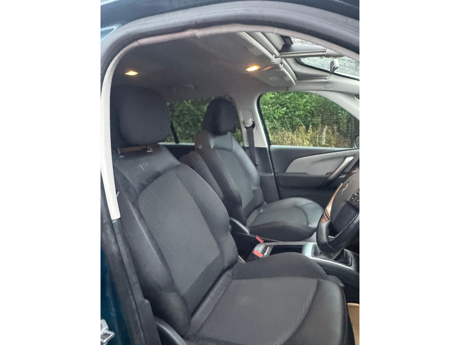 2022 Citroen Grand C4 SpaceTourer  €21,500