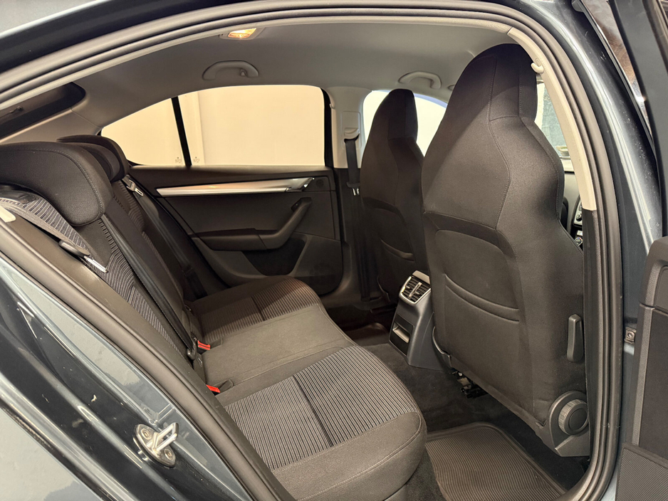 2016 Skoda Octavia STYLE 1.6TDI 110HP €10,995