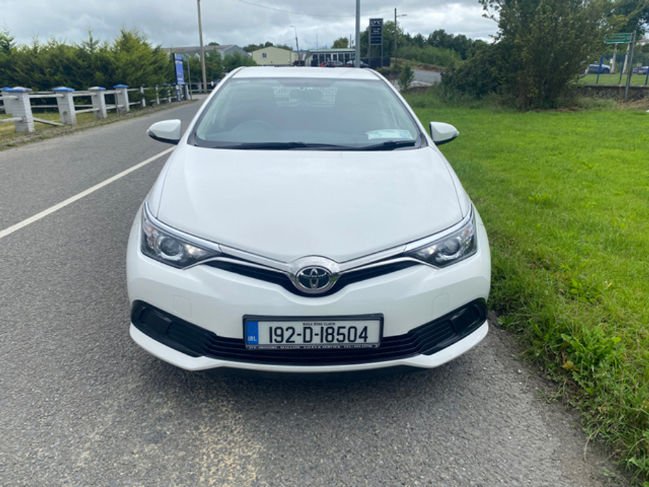2019 Toyota Auris 1.4 D-4D TERRA 4DR €11,950