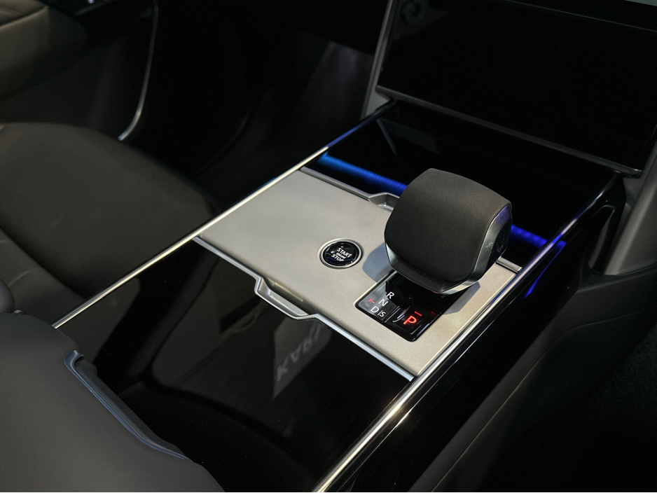 2025 Land Rover Range Rover P460 E-HYBRID HIGH SPEC NEW €149,950