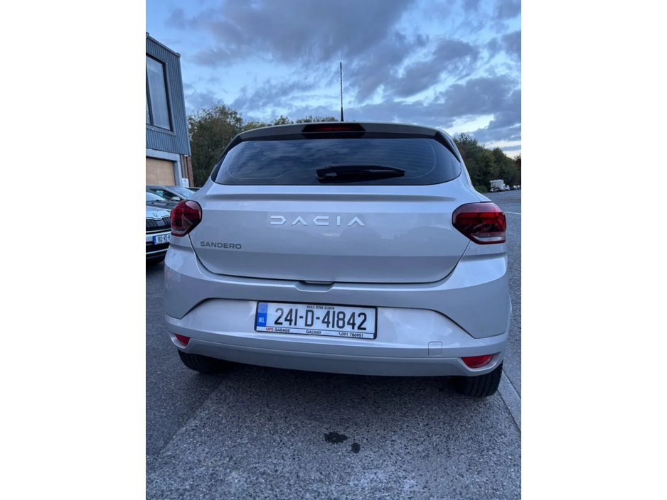 2024 Dacia Sandero TCe 90 Essential €15,500
