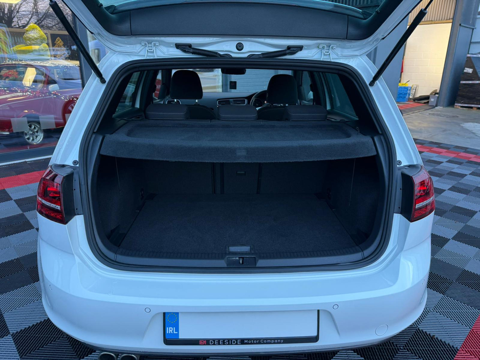 2017 Volkswagen Golf GTD S-A DSG , only 88k , FRESH SERVICE INC TIMING BELT , NEW 2yr NCT , ONLY €72 p/w & €5,950 TRADE IN , HEATED SEATS , UPGRADE ALLOYS , SAT - NAV , ADAPTIVE CRUISE CTRL , €20,950