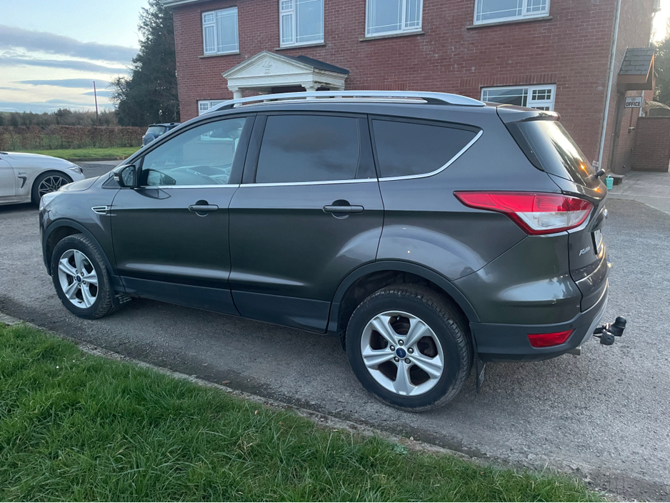 2017 Ford Kuga ZETEC 2.0 TD 120 6SPEED 2WD 4DR €12,950