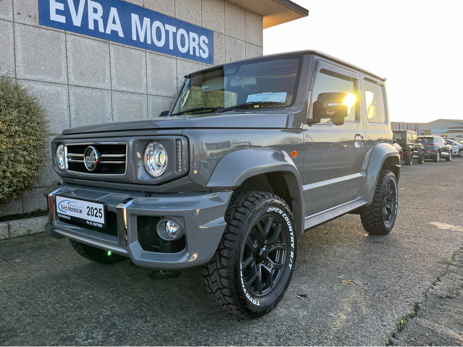 2025 Suzuki Jimny LITTLE G SIERRA 4 SEAT AUTOMATIC 1.5 PETROL //DELIVERY MILES//BRAND NEW//HIGH SPEC// €39,950
