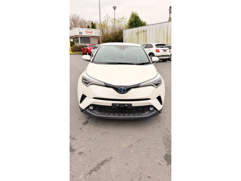 2019 Toyota C-HR 1.8 HYBRID LUNA €22,499