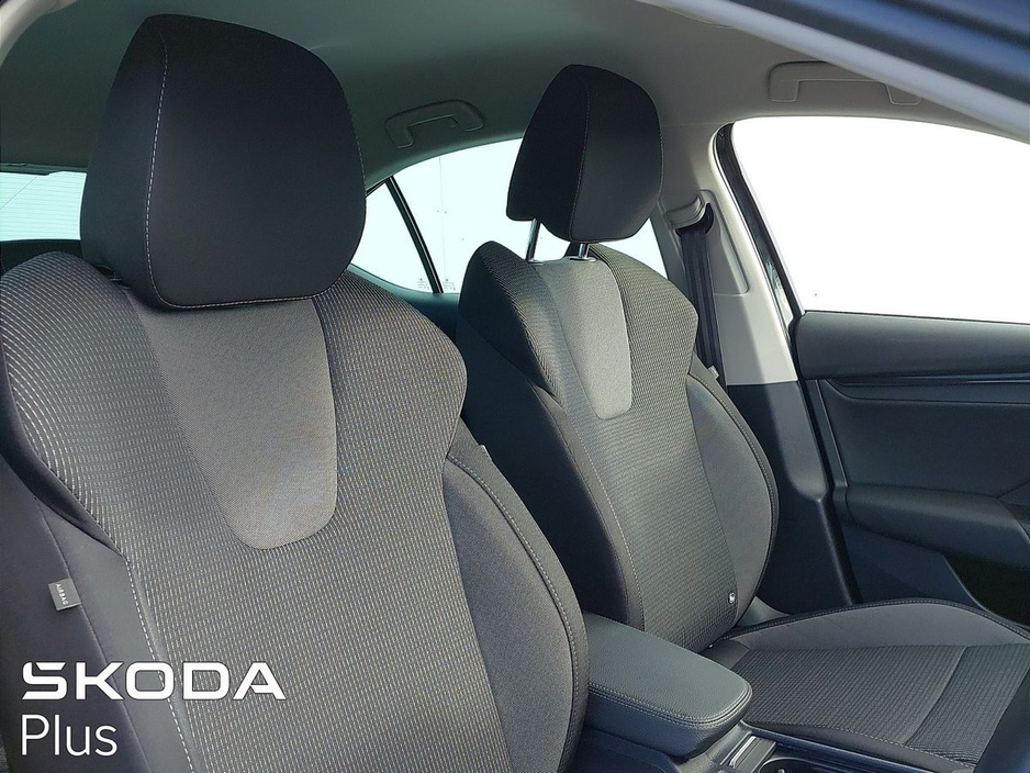2025 Skoda Octavia SELECTION 2.0TDI 115HP €32,950
