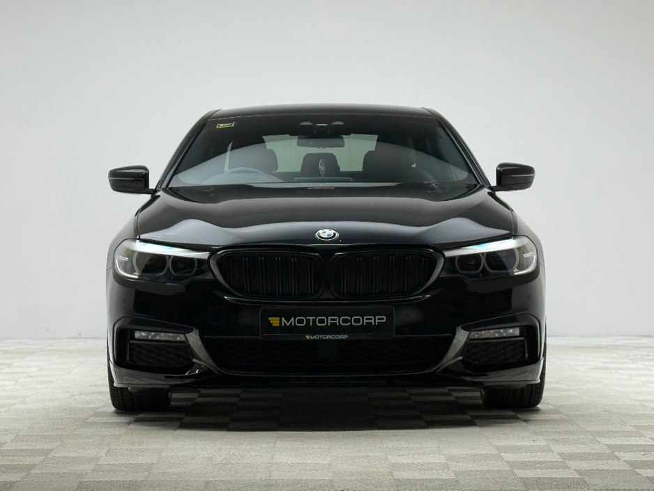 2019 BMW 5 Series 520D M SPORT €29,990