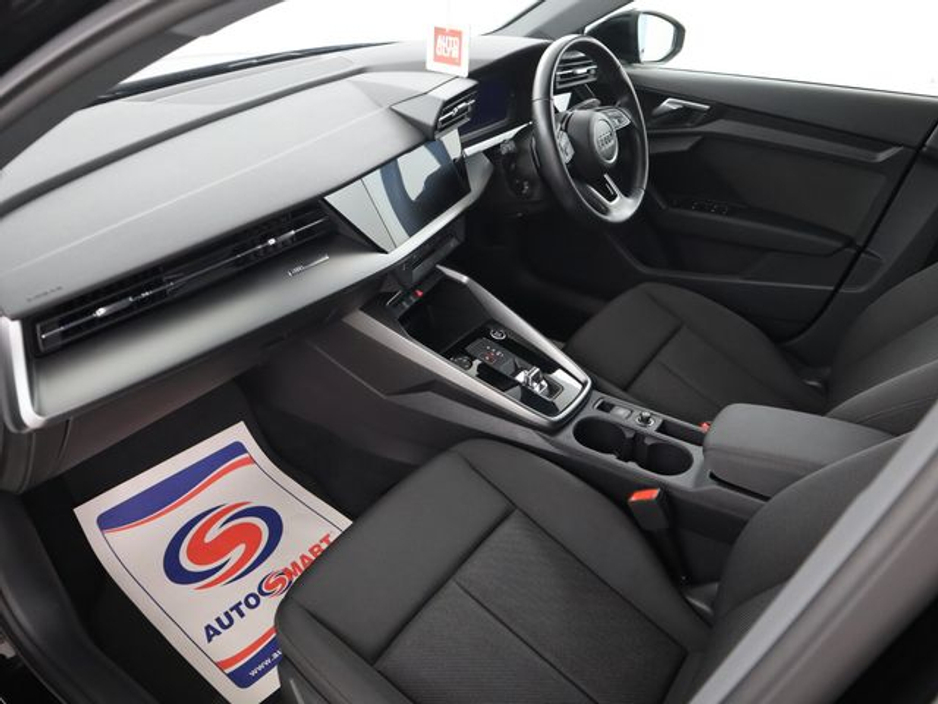 2022 Audi A3 35 TDI 150HP S tronic SE €24,750